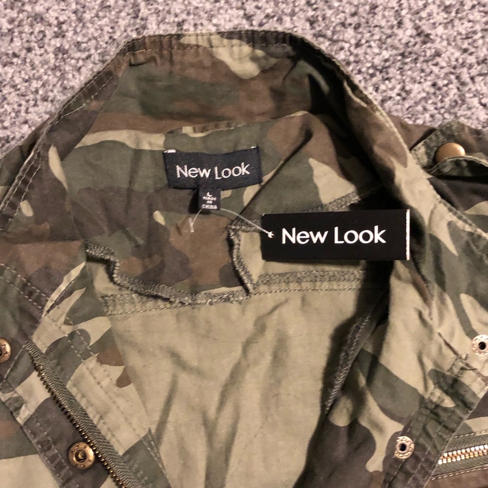 🌸4/$20🌸New Look Junior's Green Camo Jacket Size L NWT - Picture 5 of 6